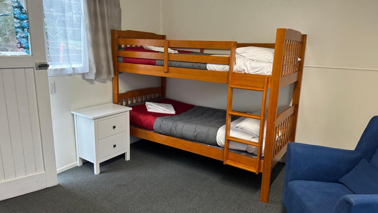 אוקלנד Touchwood Motor Inn & Inner City Camping Ground מראה חיצוני תמונה